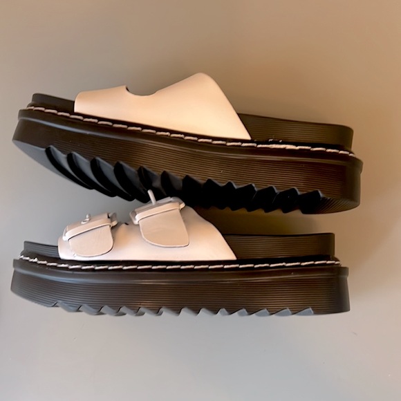 Steve Madden Women's Dizzyy Platform . Never worn - Picture 9 of 10